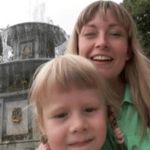 static_contacts.name_3